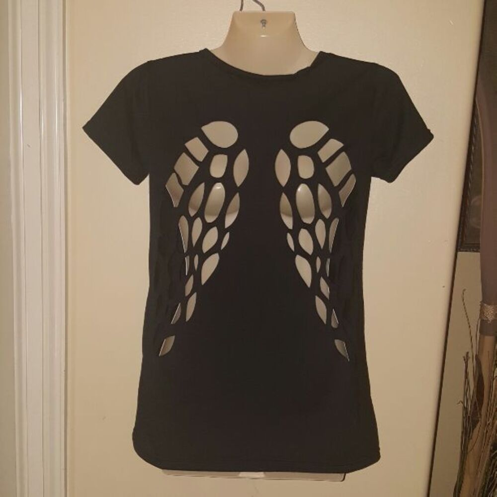 Women's cutout shirt, size small, new